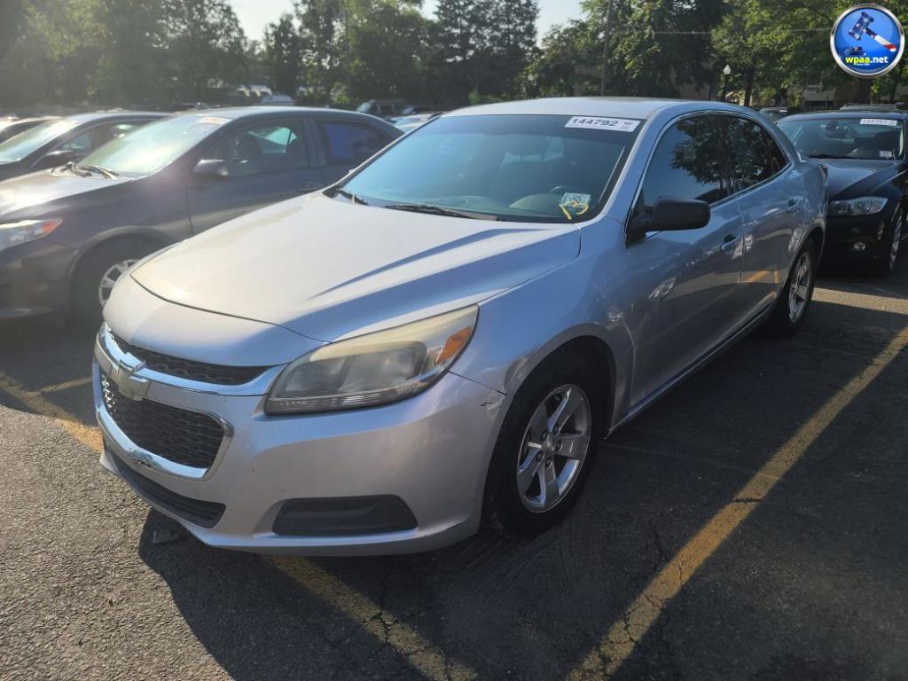 2015 Chevrolet Malibu LS (1LS)